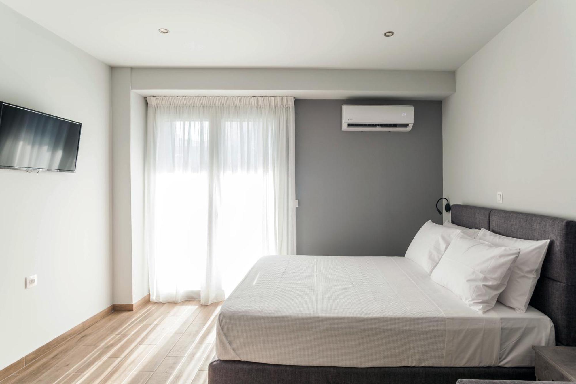 Raise Heraklion Boutique Apartments Room photo