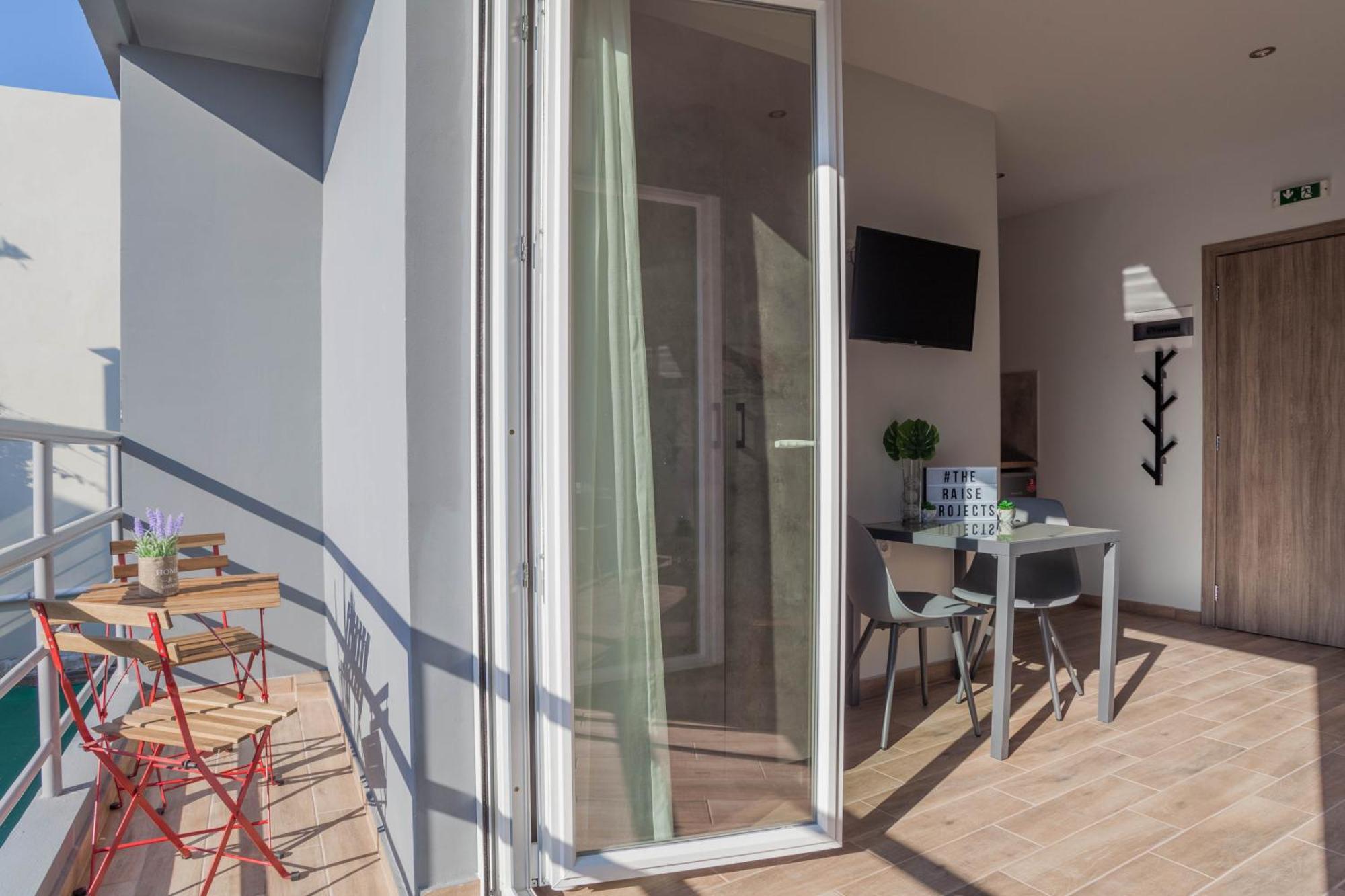 Raise Heraklion Boutique Apartments Room photo