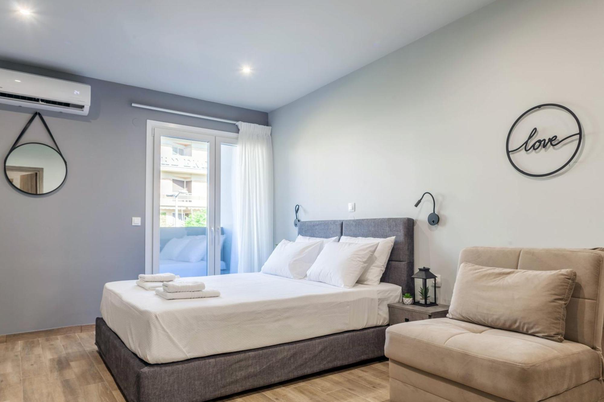 Raise Heraklion Boutique Apartments Room photo