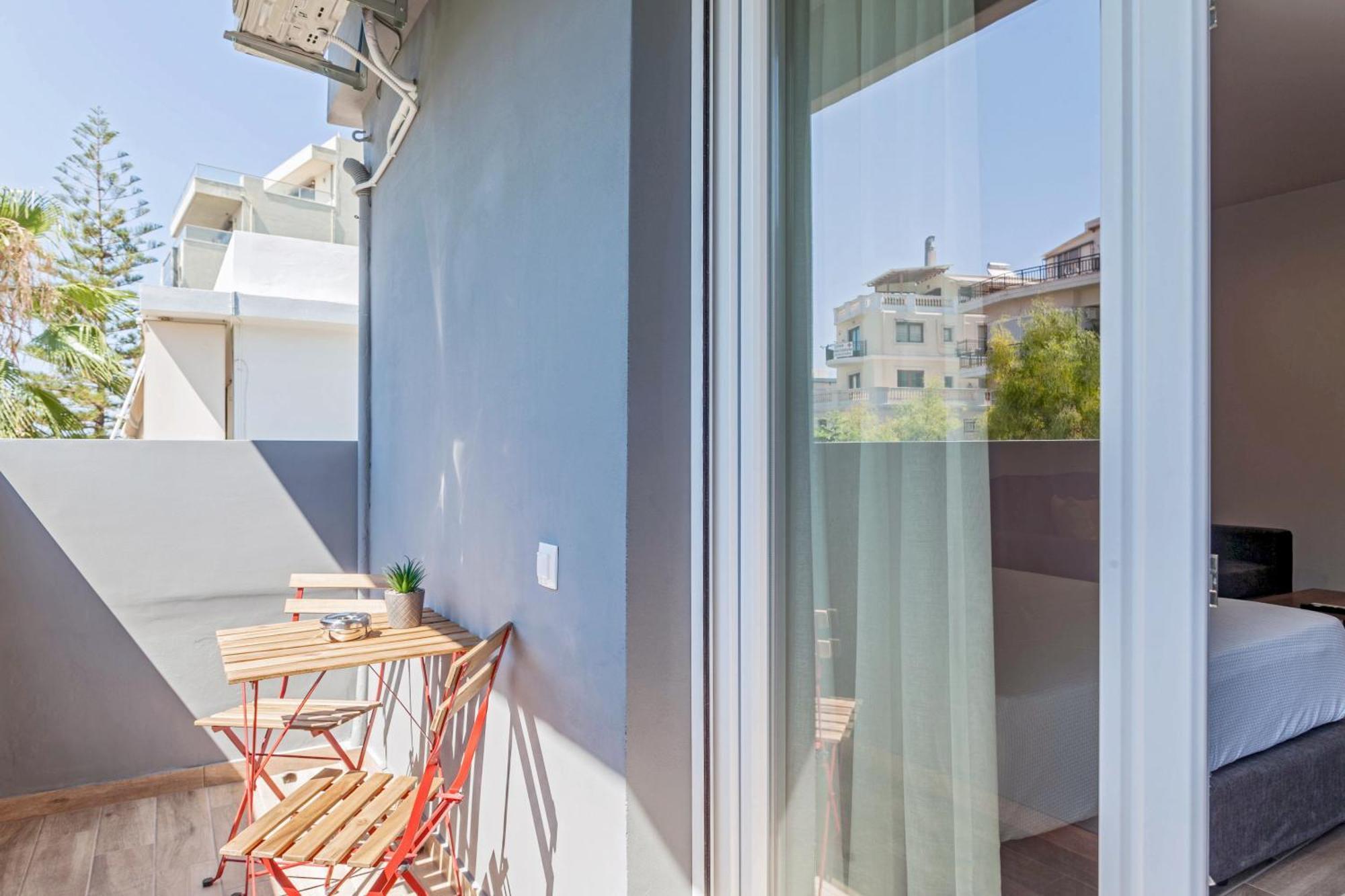 Raise Heraklion Boutique Apartments Room photo